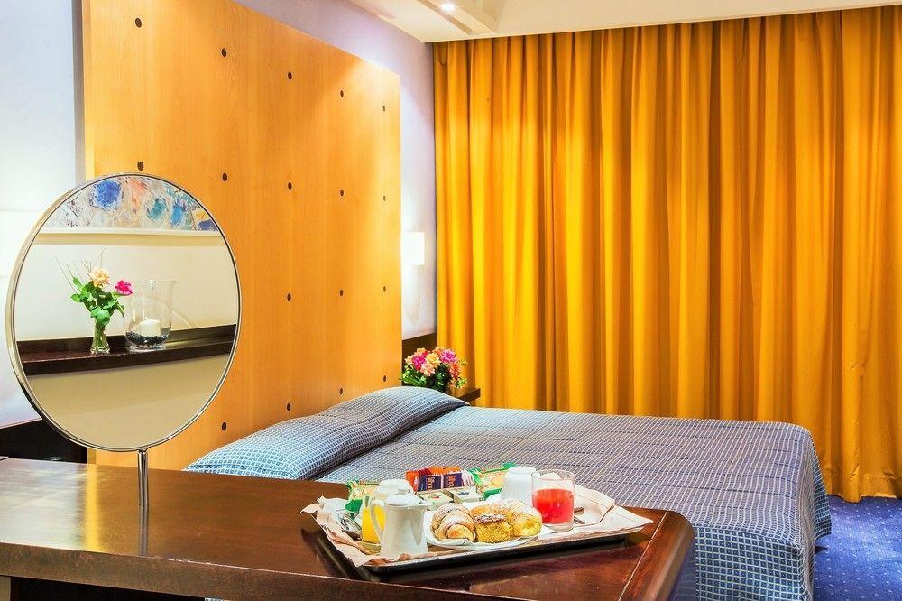 Hotel Imperatori Rom Eksteriør billede